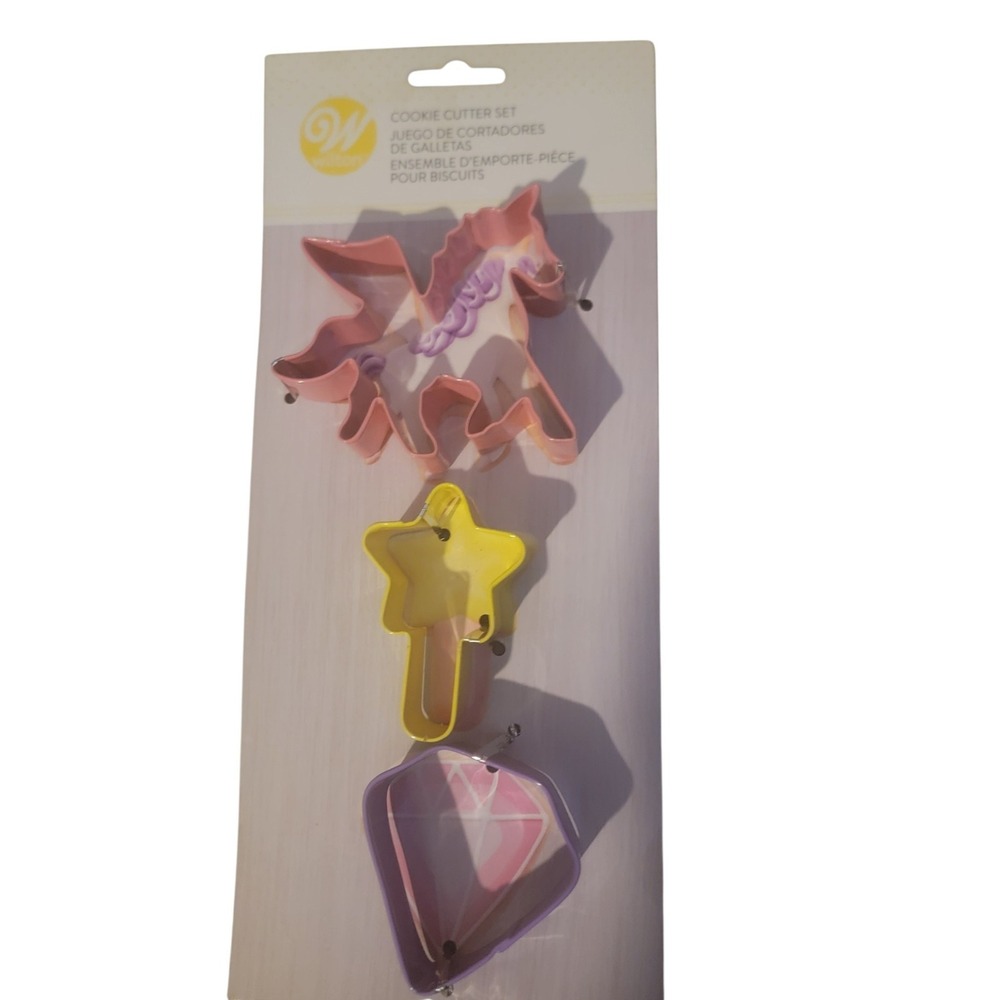 Wilton Cookie Cutter Set Unicorn Star Diamond Pink Yellow Purple NWT 3pc Metal